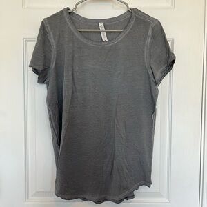Lululemon grey workout shirt - women’s size 10